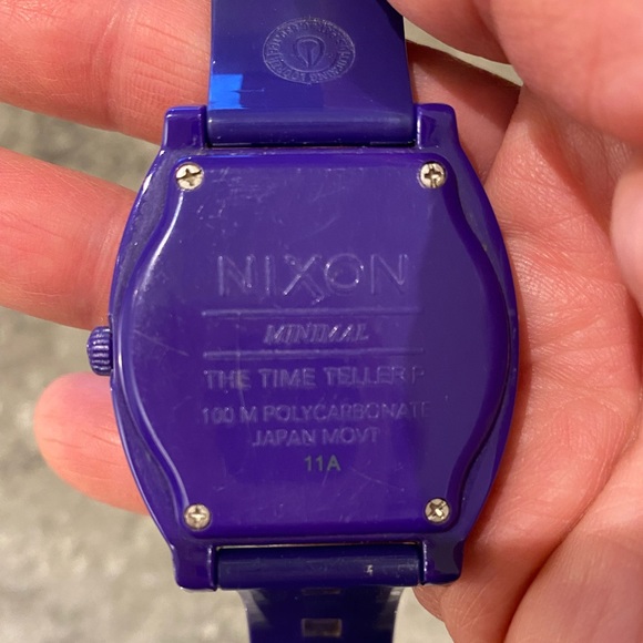 Nixon Japanese Mov’t Purple polycarbonate watch. Like NEW - Picture 4 of 5